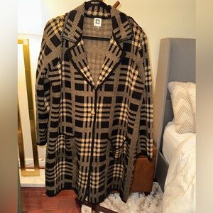 Anne Klein Plaid Black and Tan Women's Knit Jacket